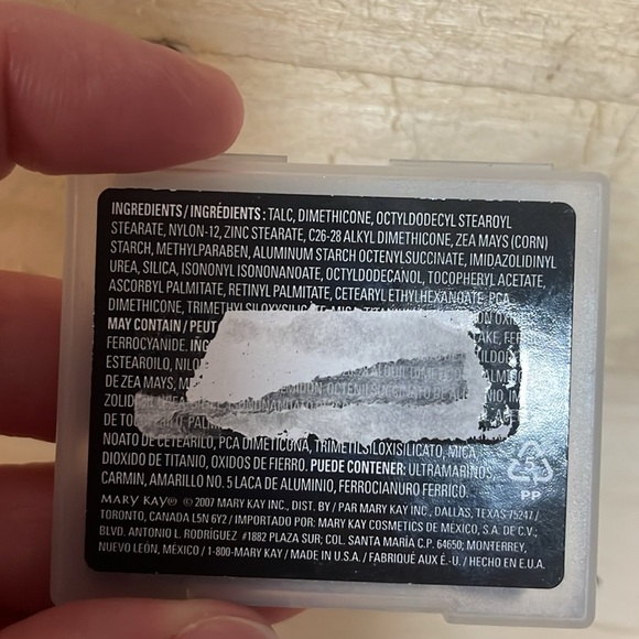 Mary Kay Denim Frost Mineral Eye Shadow - Picture 4 of 5